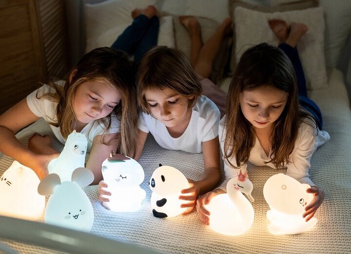 InnoGio bērnu galda lampa Unicorn cena un informācija | Lampas bērnu istabai | 220.lv