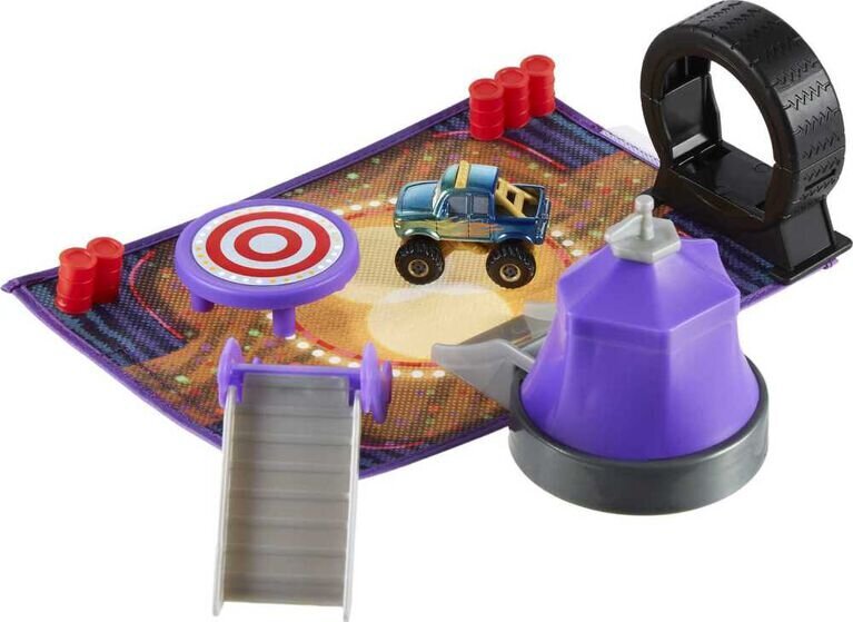 Rotaļu komplekts – triku cirks Mini Disney Cars Racers cena un informācija | Rotaļlietas zēniem | 220.lv