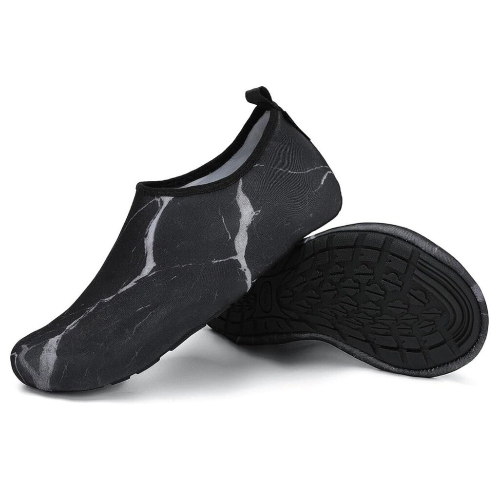 Unisex peldēšanas apavi Saguaro, melni cena un informācija | Peldēšanas apavi | 220.lv