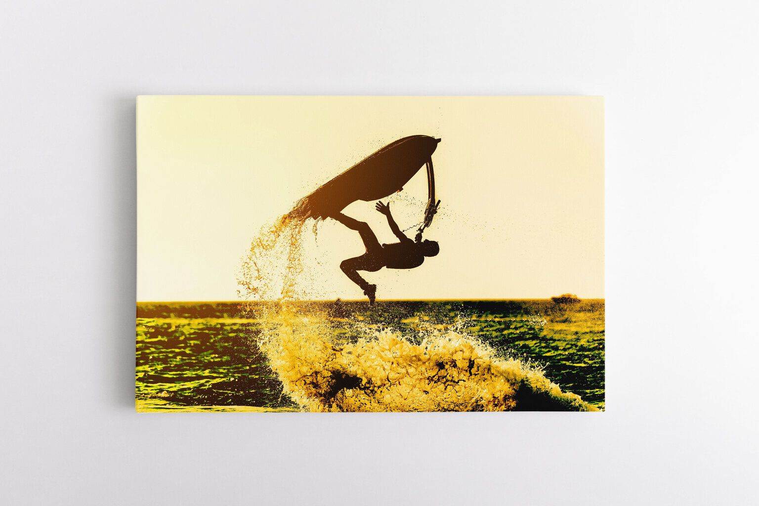 Glezna, 100x150 cm Saulriets okeānā ar ekstrēmo ūdenssportu cena un informācija | Gleznas | 220.lv