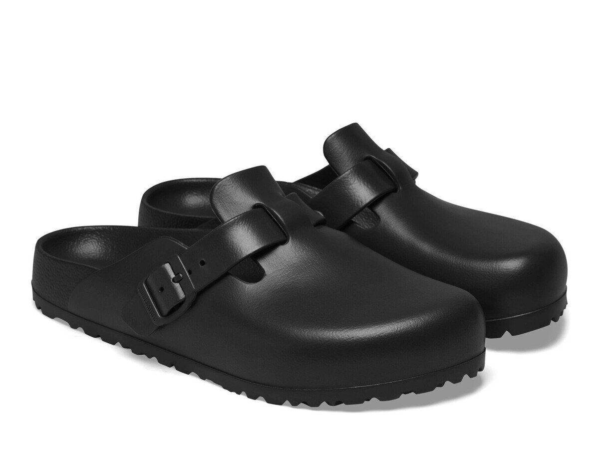 Iešļūcenes sievietēm Birkenstock, melnas cena un informācija | Iešļūcenes, čības sievietēm | 220.lv