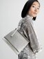 Soma sievietēm Calvin Klein Metal Edge Shldr Bag Sm-Silver 545010498 cena un informācija | Sieviešu somas | 220.lv