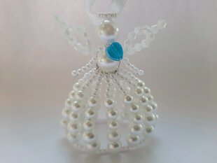 Pērlīšu eņģelis baltā krāsā ar zilu sirdi kristībām, raudzībām, Ziemassvētkiem cena un informācija | Svētku dekorācijas | 220.lv