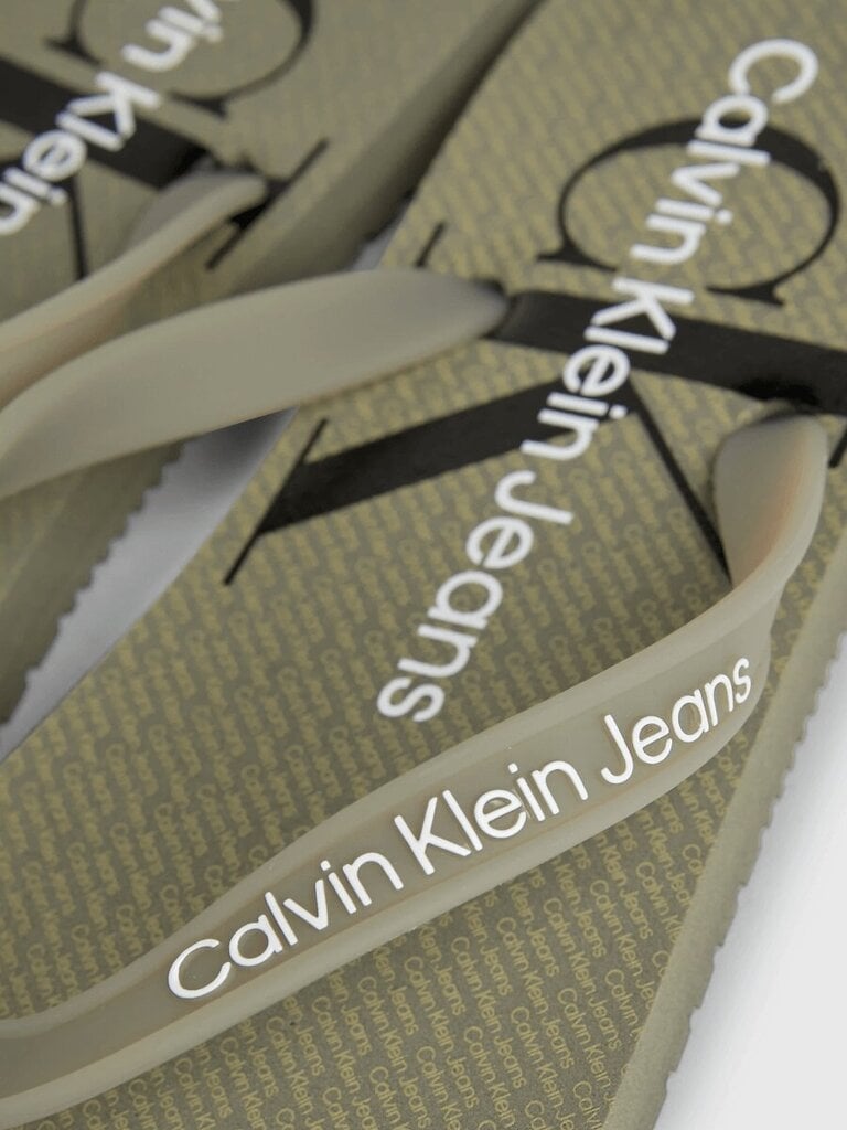 Calvin Klein Jeans iešļūcenes Beach Sandal Glossy 573152200, zaļas cena un informācija | Vīriešu iešļūcenes, čības, sandales | 220.lv