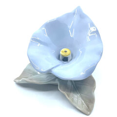Японская керамическая подставка для благовоний Calla Lily Blue, Baieido цена и информация | Ароматы для дома | 220.lv