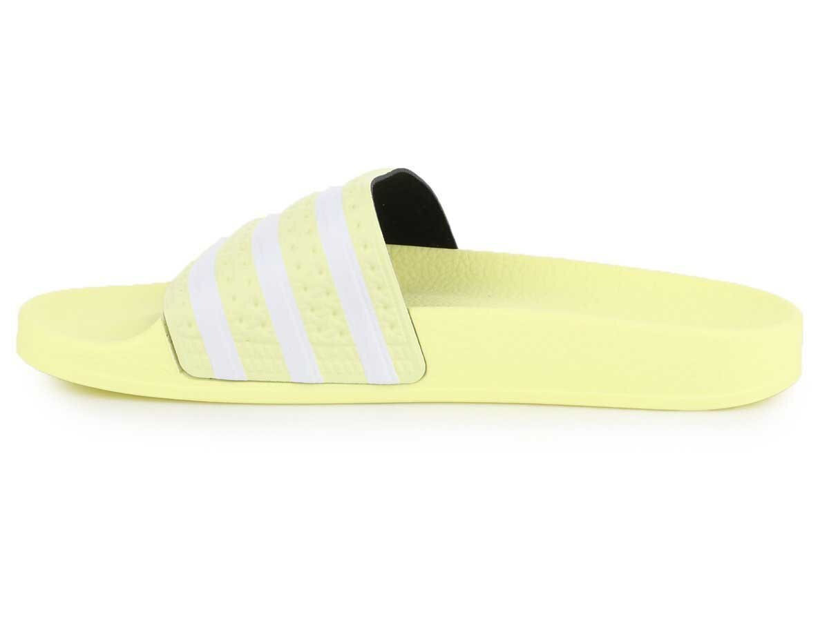 Iešļūcenes sievietēm Adidas Adilette, dzeltenas цена и информация | Iešļūcenes, čības sievietēm | 220.lv