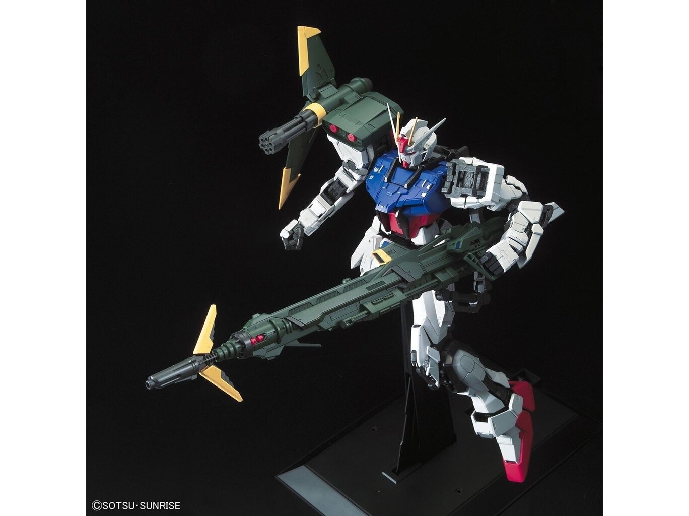 Figūriņa Bandai - PG GAT-X105+AQM/E-YM1 Perfect Strike Gundam, 1/60, 59011 cena un informācija | Konstruktori | 220.lv