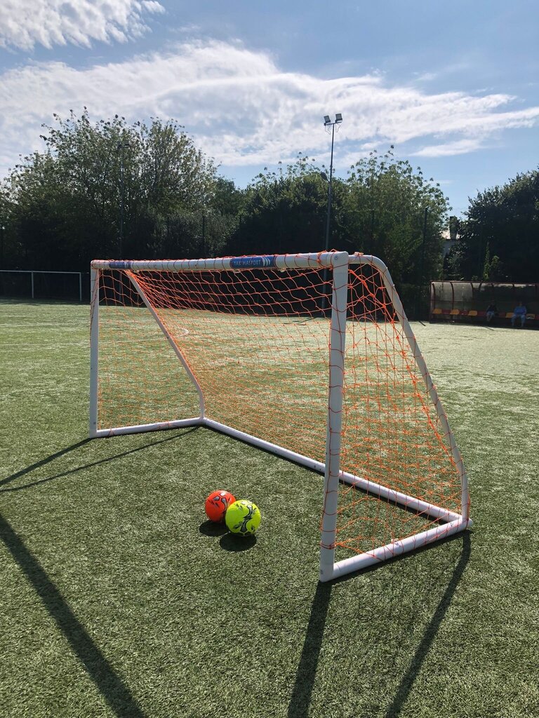 Futbola vārti Yakimasport, 300x155 cm, balti cena un informācija | Futbola vārti un tīkls | 220.lv