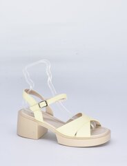 Sandales sievietēm Madella 27518954 EIAP00005725, dzeltenas cena un informācija | Sieviešu sandales | 220.lv