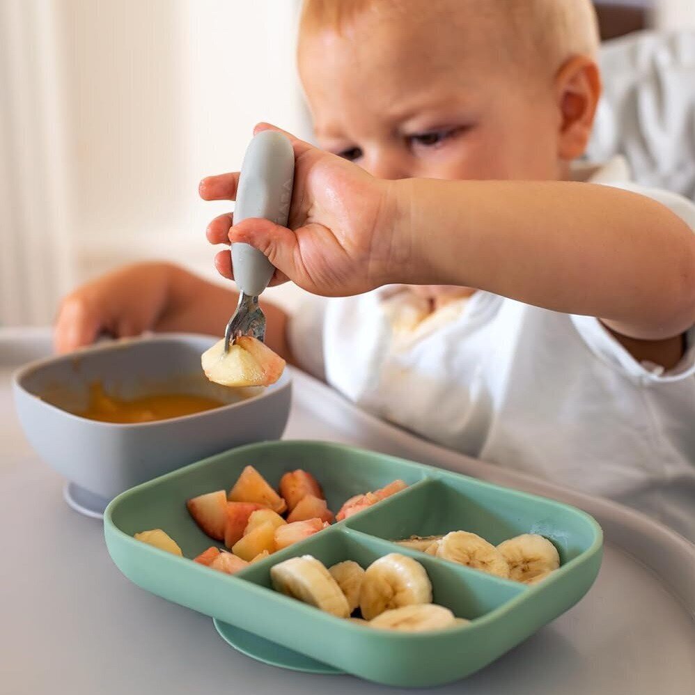 Bērnu galda piederumu komplekts Beaba, Velvet Grey, 10+ mēneši цена и информация | Bērnu trauki, piena uzglabāšanas trauciņi un piederumi | 220.lv