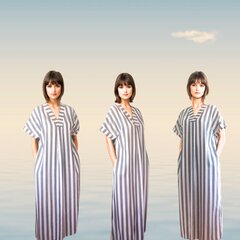 Платье-кафтан женское Kallista Monaco, сине-белое в полоску цена и информация | Платья | 220.lv