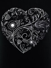 Женская футболка Noviti "Heart" (черная) цена и информация | Женские футболки | 220.lv