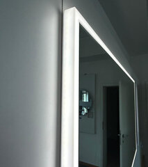 LED зеркало Vinchome Normandy Anti-fog, 60x70 см, белое цена и информация | Зеркала в ванную | 220.lv