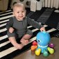 Interaktīva rotaļlieta Baby Einstein astoņkājis cena un informācija | Rotaļlietas zīdaiņiem | 220.lv