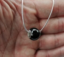 Кулон на серебряной цепочке с янтарным шариком в Pandora style цена и информация | Украшения на шею | 220.lv