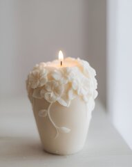Свеча из соевого воска Flower Vase, 1 шт. цена и информация | Подсвечники, свечи | 220.lv