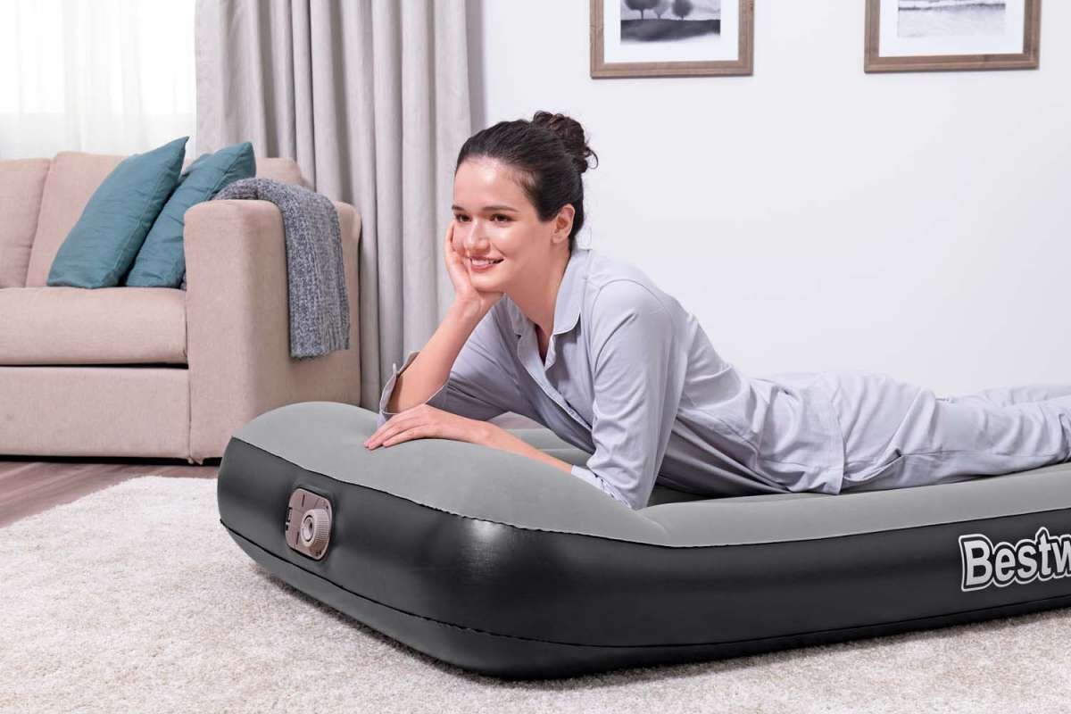 Piepūšamais matracis Bestway Tritech Air Mattress, 99x188x30 cm cena un informācija | Piepūšamie matrači un mēbeles | 220.lv