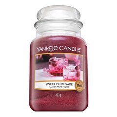 Yankee Candle Sweet Plum Sake 623 g cena un informācija | Sveces un svečturi | 220.lv