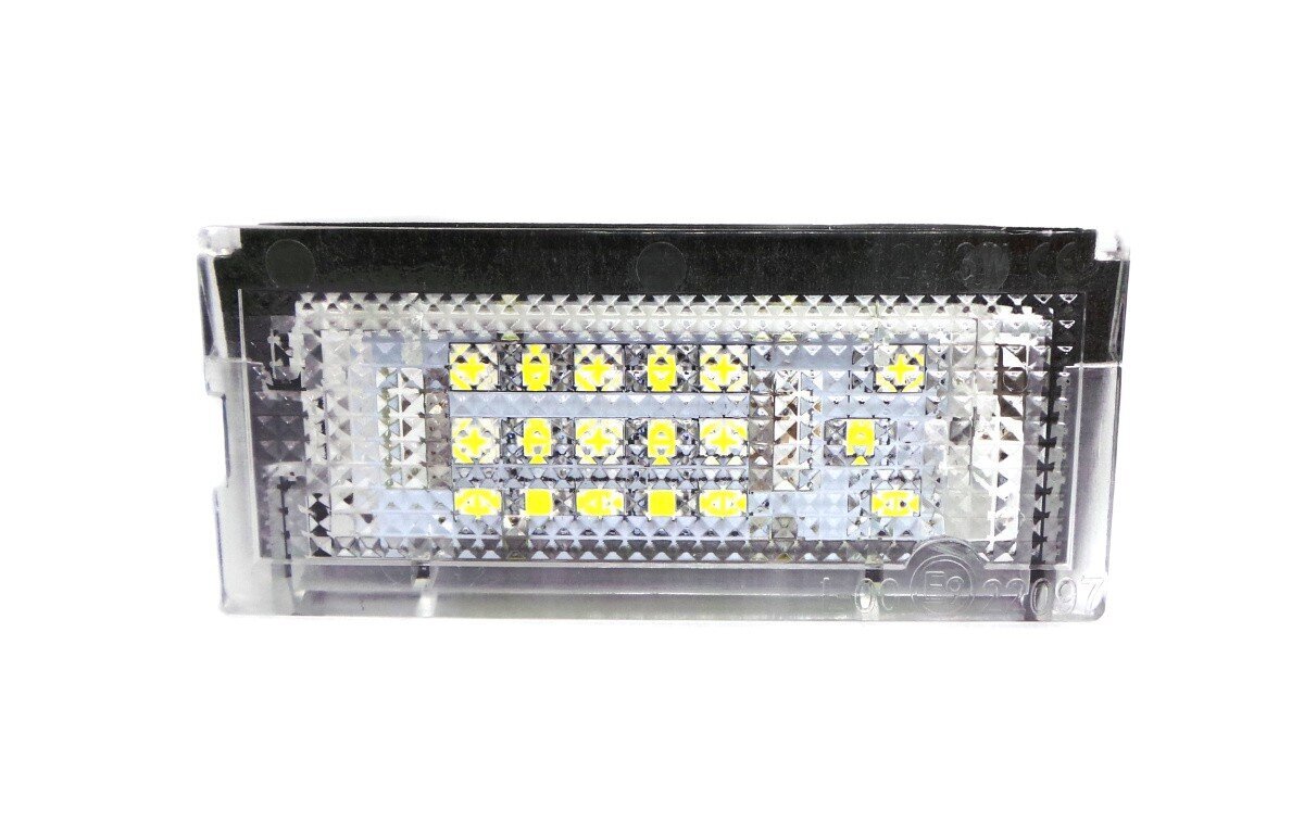 BMW E46 numura zīmes LED lampas 2x650lm, komplekts - 2 gab цена и информация | Auto spuldzes | 220.lv