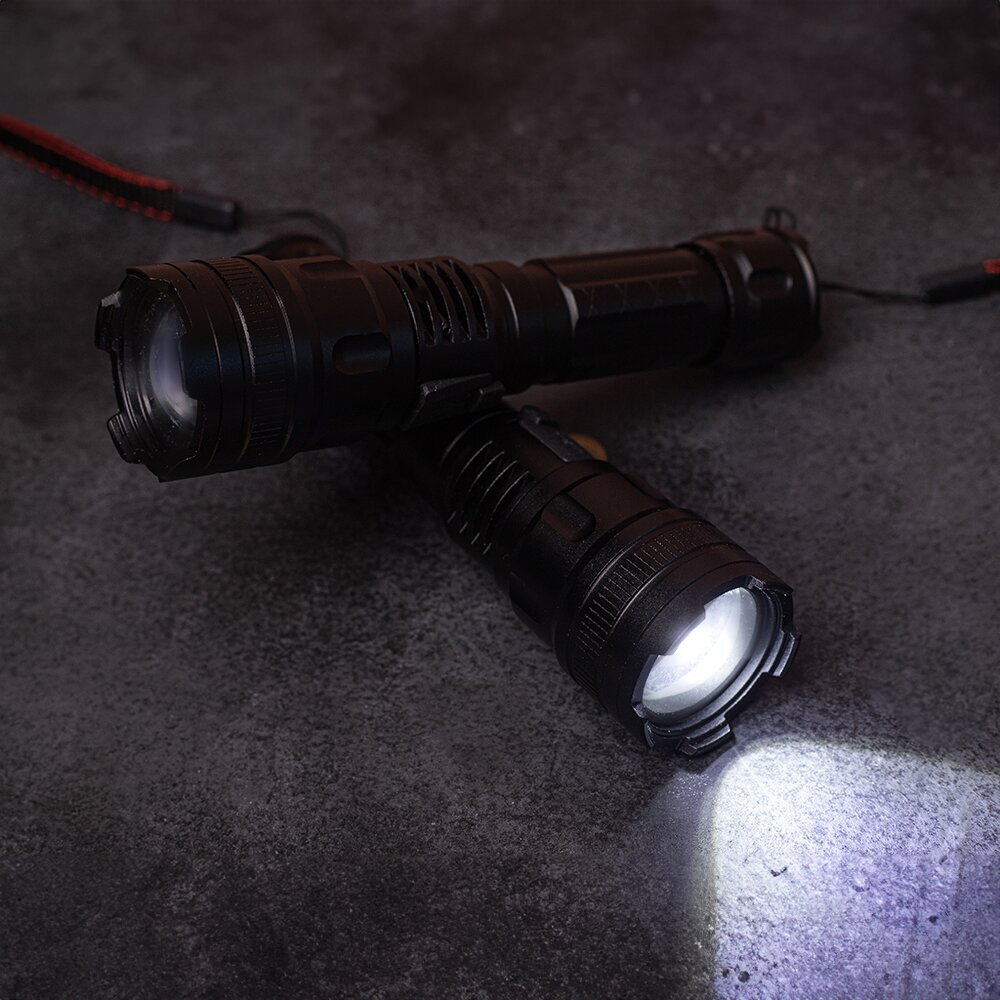 Forever Light LED flashlight POWER2600mAh 700lm IPX4 USB-C FLF-01 cena un informācija | Lukturi | 220.lv