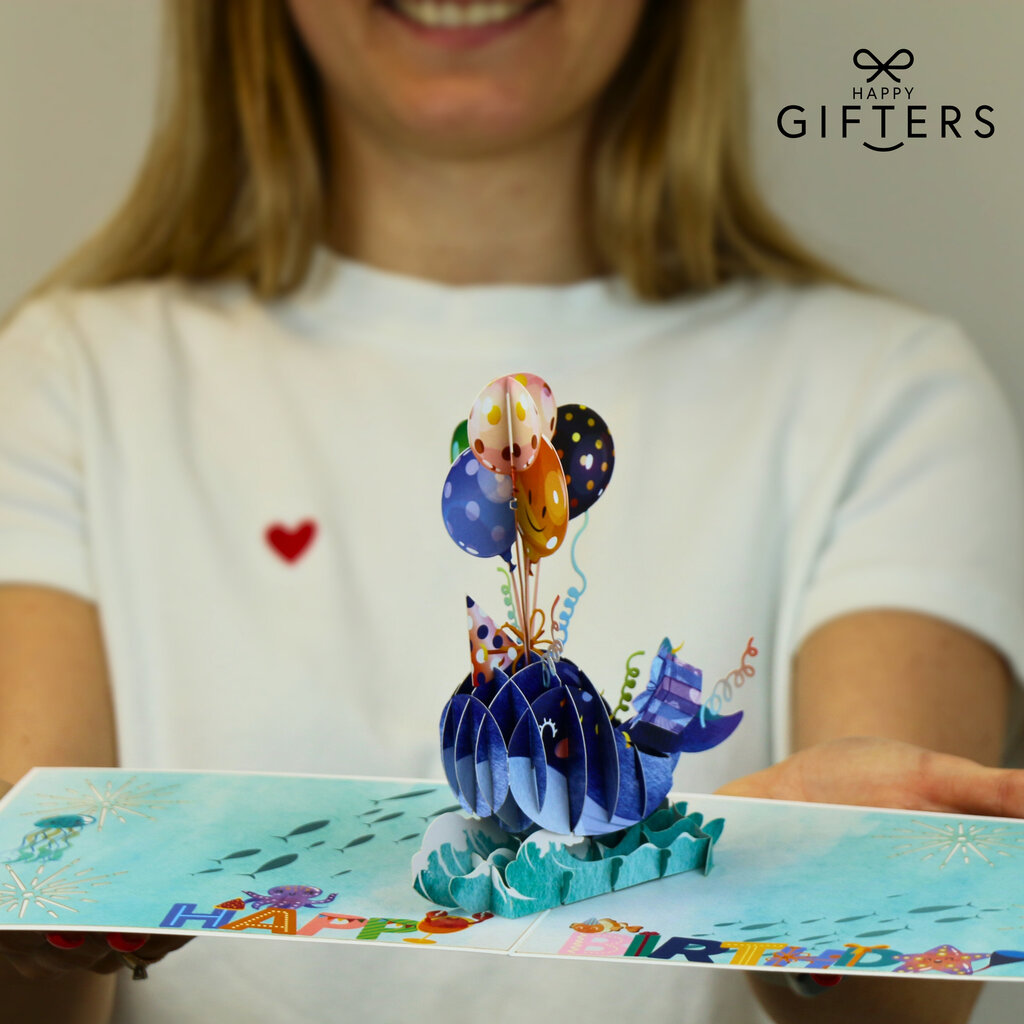 HAPPY GIFTERS "Vaļu" 3D dzimšanas dienas apsveikuma kartiņa, roku darbs, 15x20cm cena un informācija | Aploksnes | 220.lv