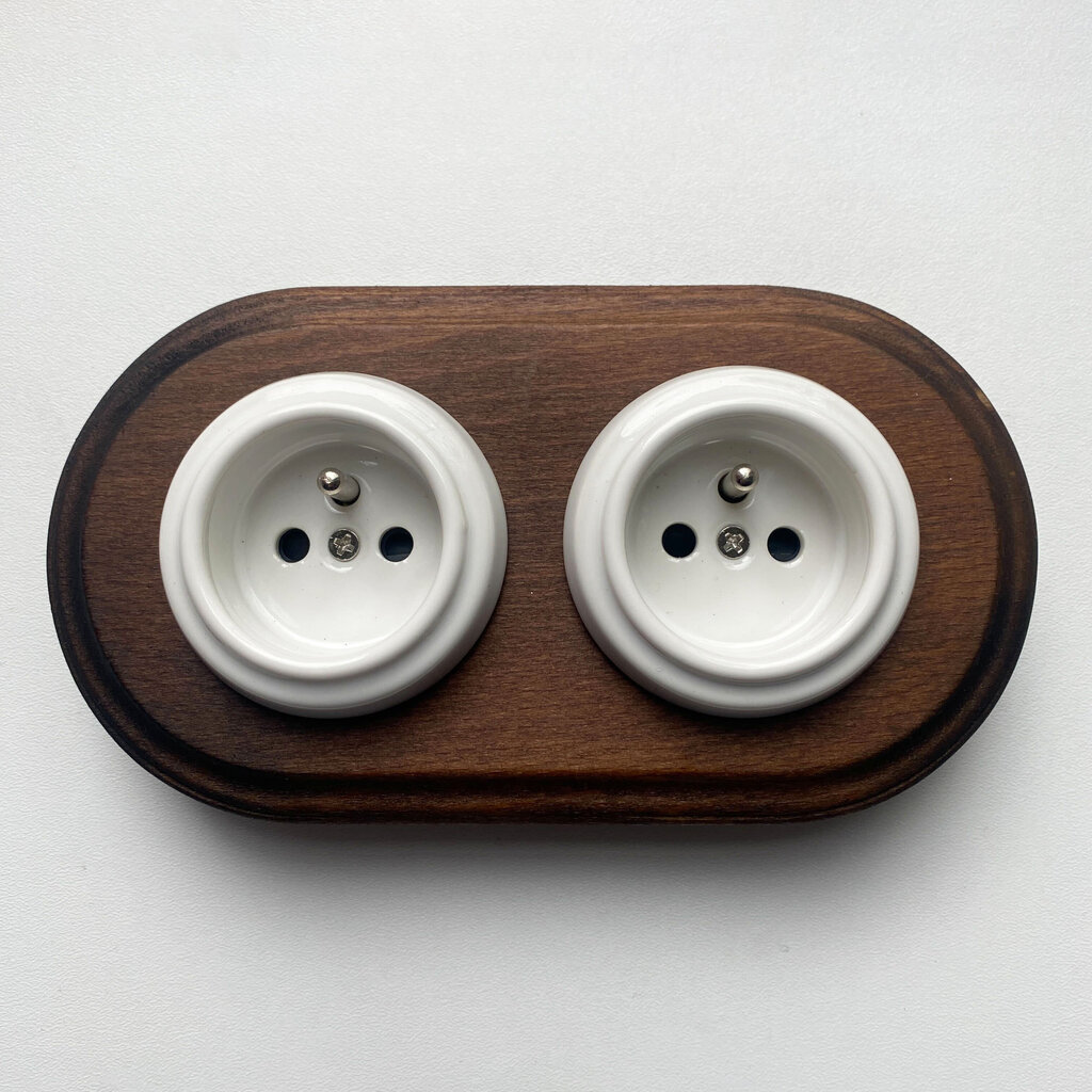 Olde Worlde Wooden Double French Socket seinäkytkin Brūns tumši brūns balts , cena un informācija | Elektrības slēdži, rozetes | 220.lv