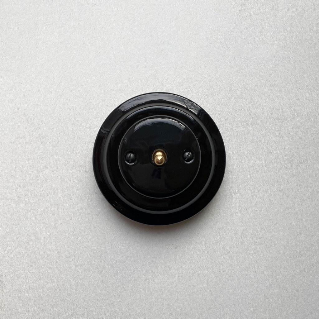 Olde Worlde Flush mounted toggle switch, 1 Gang two-way K1-R120NB seinäkytkin Melns , цена и информация | Elektrības slēdži, rozetes | 220.lv