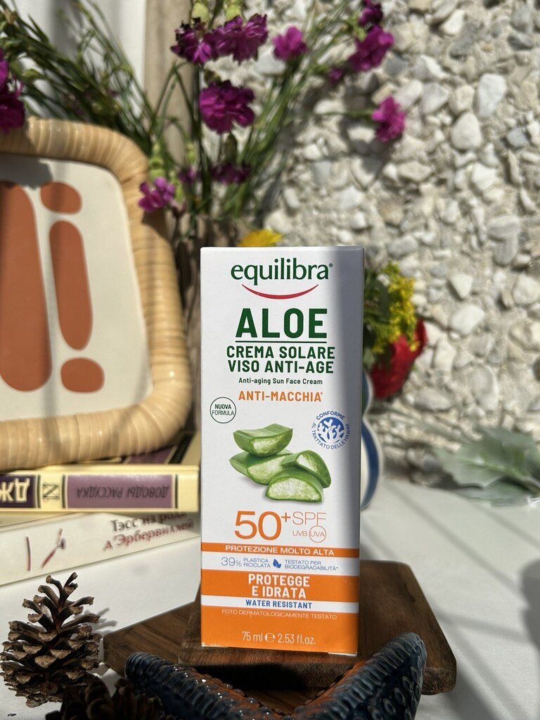 Saules aizsargkrēms sejai Equilibra Aloe SPF 50+, 75 ml цена и информация | Sauļošanās krēmi | 220.lv