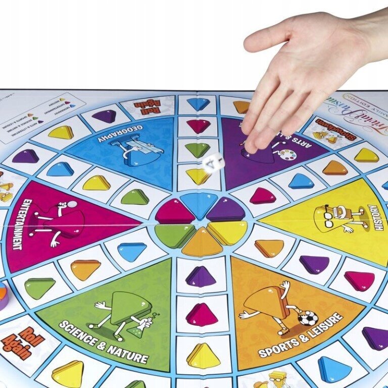 Ģimenes galda spēle Trivial Pursuit Hasbro cena un informācija | Galda spēles | 220.lv