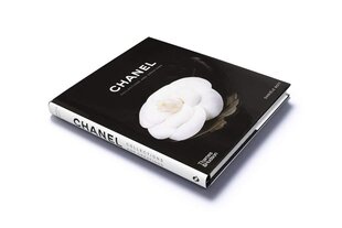 Chanel- Collections &amp; Creations cena un informācija | Grāmatas par modi | 220.lv