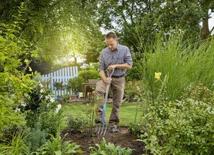 Вилы GARDENA NatureLine цена и информация | Садовые инструменты | 220.lv