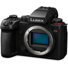 Panasonic Lumix DC-S5 II + LUMIX S 24-105mm F4 cena un informācija | Digitālās fotokameras | 220.lv