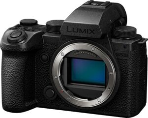 Panasonic Lumix DC-S5IIX цена и информация | Цифровые фотоаппараты | 220.lv