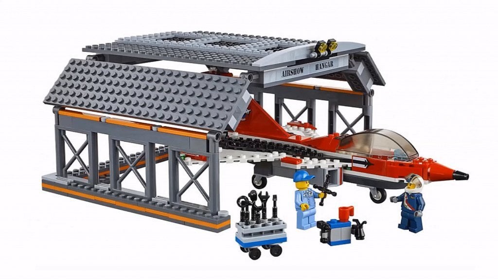 60103 LEGO® City Airport Air Show цена и информация | Konstruktori | 220.lv