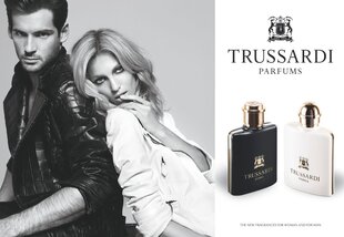 Дезодорант-спрей Trussardi Uomo 100 мл цена и информация | Парфюмированная мужская косметика | 220.lv