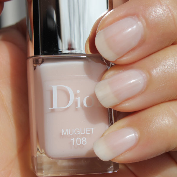 Лак для ногтей Dior Vernis Gel Shine and Long Wear 10 мл цена | 220.lv