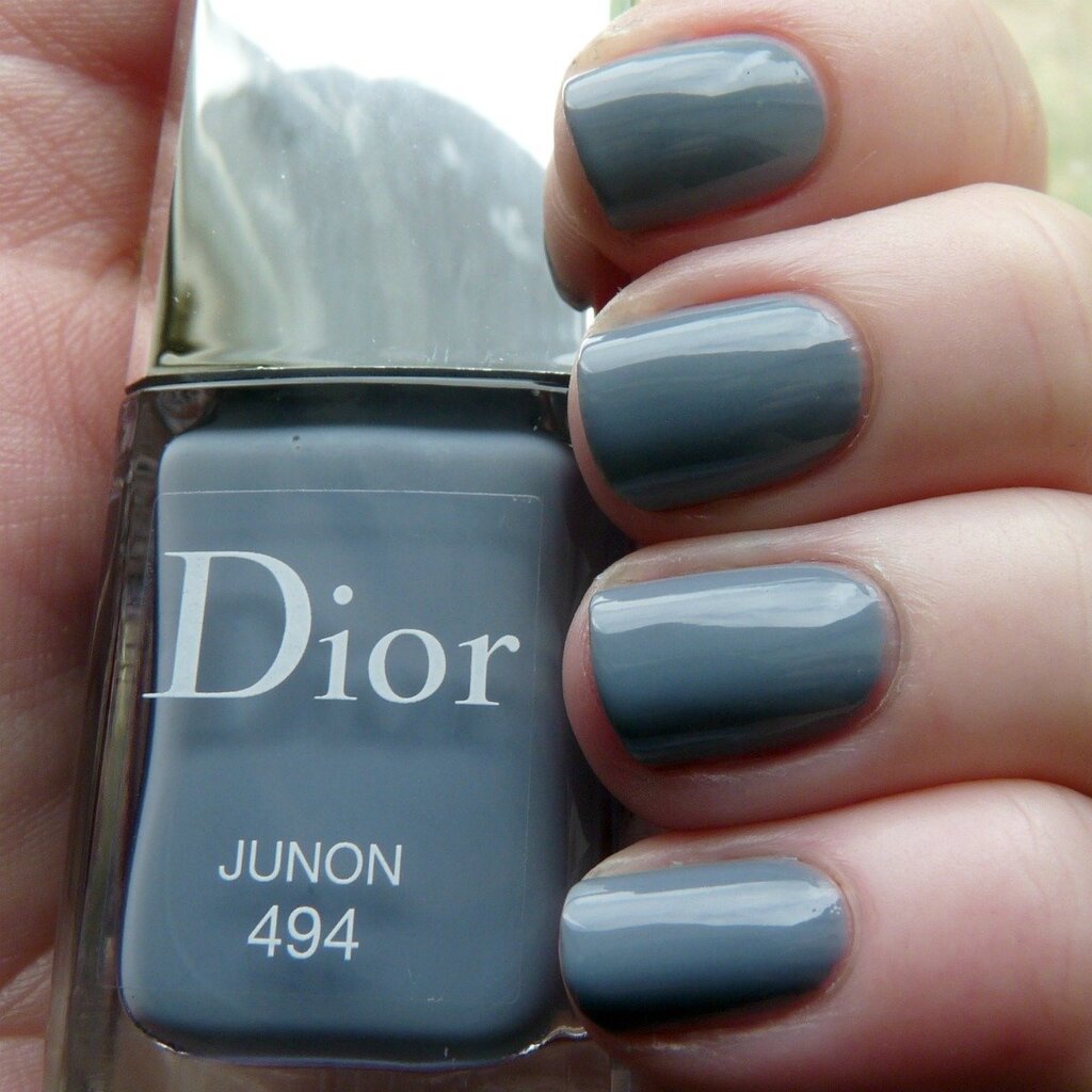 Nagu laka Christian Dior Vernis Gel Shine and Long Wear 10 ml, 494 Junon cena un informācija | Nagu lakas, stiprinātāji | 220.lv