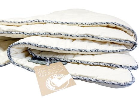 Premium одеяло с наполнителем из шерсти Австралийского мериноса  цена и информация | Одеяла | 220.lv