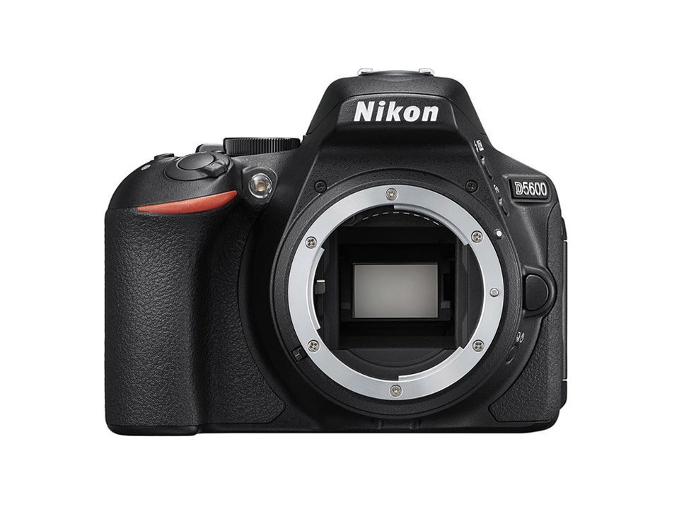 Digitālā fotokamera Nikon D5600 Body cena | 220.lv