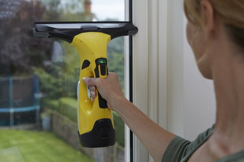 Logu tīrītājs Karcher WV 5 Premium cena | 220.lv