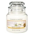 Aromātiskā svece Yankee Candle Fluffy Towels, 104 g