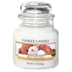 Ароматическая свеча Yankee Candle Soft Blanket, 105 г цена и информация | Подсвечники, свечи | 220.lv