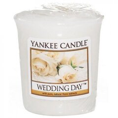 Ароматическая свеча Yankee Candle, wedding day, 49 г цена и информация | Подсвечники, свечи | 220.lv