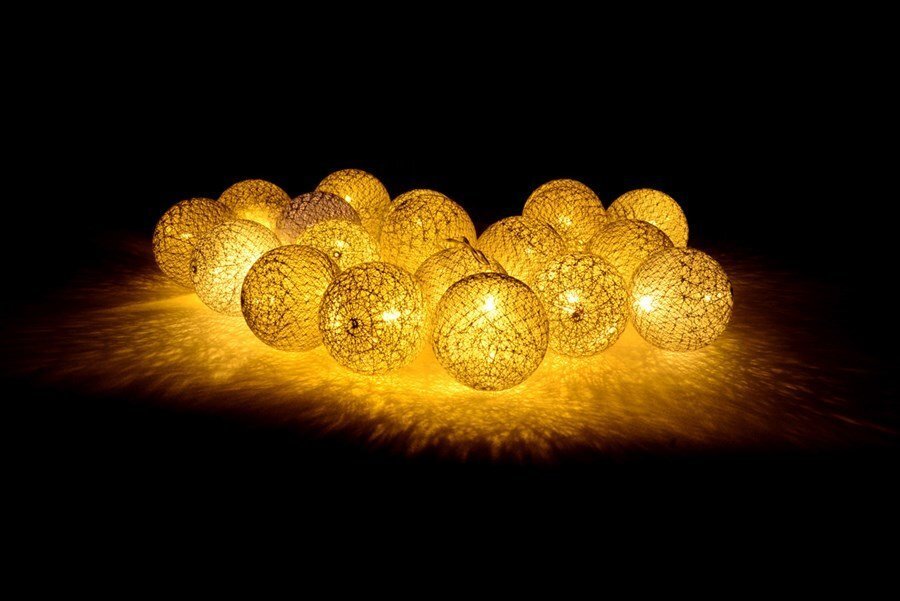 LED Virtene Cotton Balls, 20 LED cena un informācija | Svētku dekorācijas | 220.lv