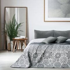 Divpusējs gultas pārklājs Alhambra White Grey, 260x280 cm cena un informācija | Gultas pārklāji, pledi | 220.lv