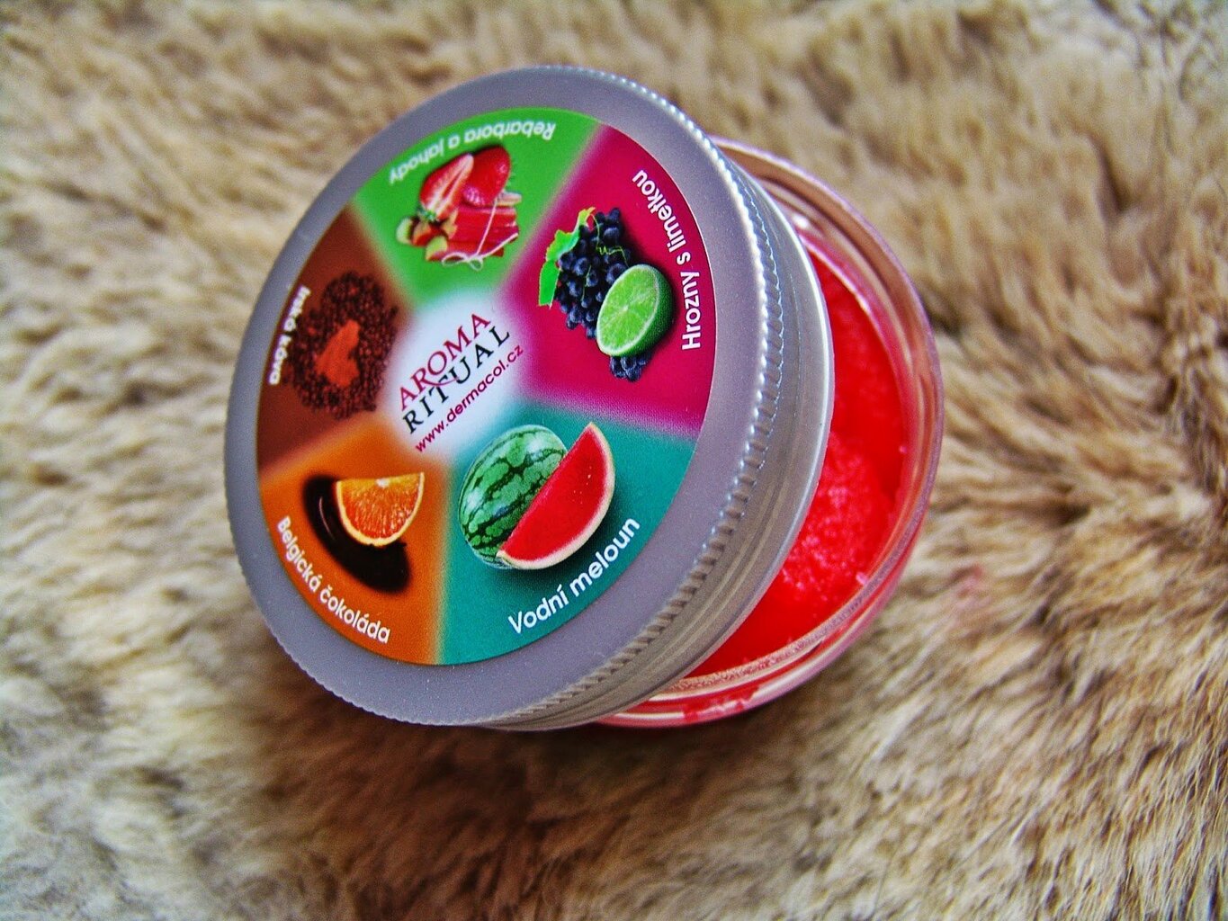 Ķermeņa skrubis Dermacol Aroma Ritual Refreshing FreshWatermelon 200 g цена и информация | Ķermeņa skrubji | 220.lv