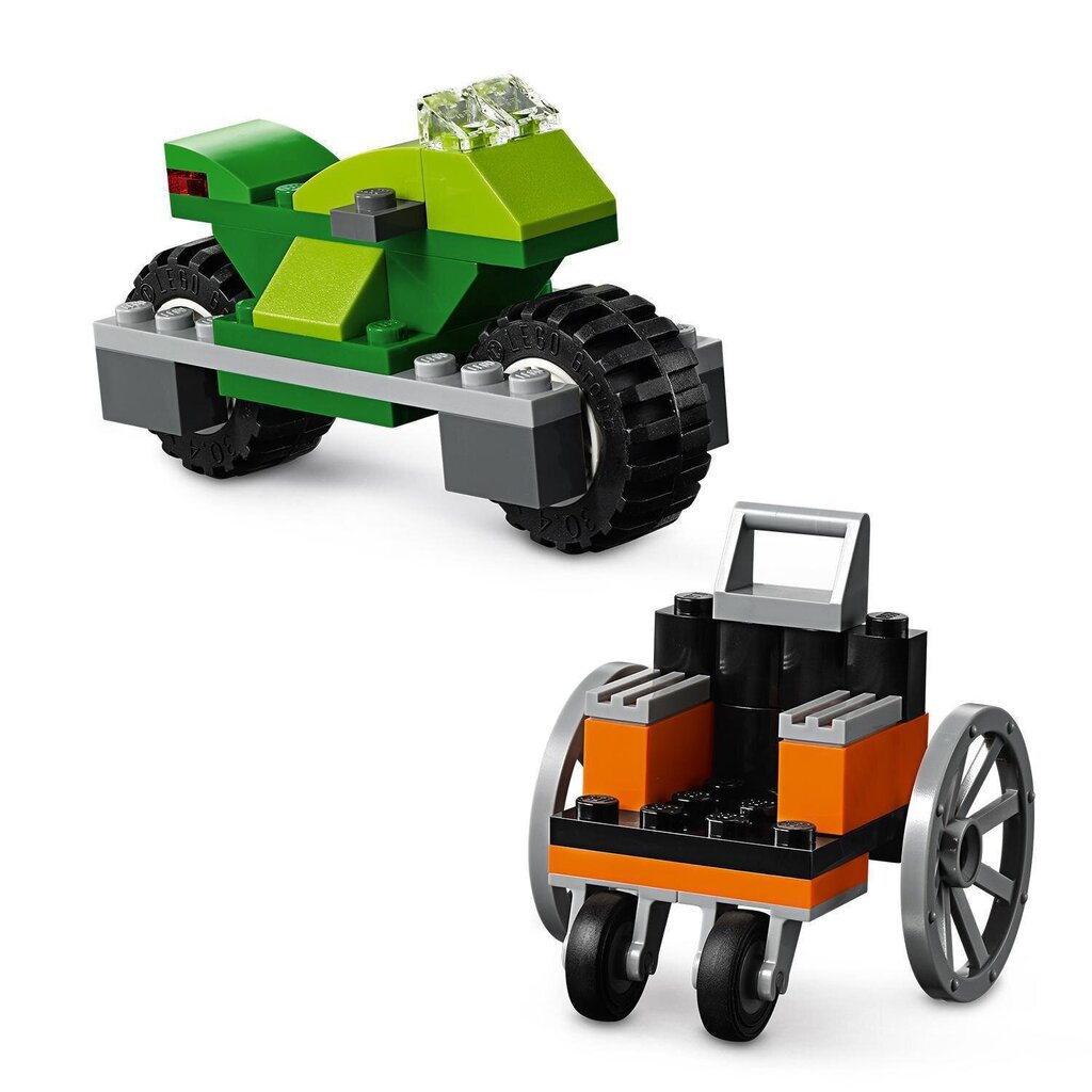 10715 LEGO® Classic Klucīši uz riteņiem cena un informācija | Konstruktori | 220.lv