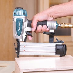 Makita AF506 18GA pneimatiskais naglotājs, 15–50 mm naglām cena un informācija | Rokas instrumenti | 220.lv