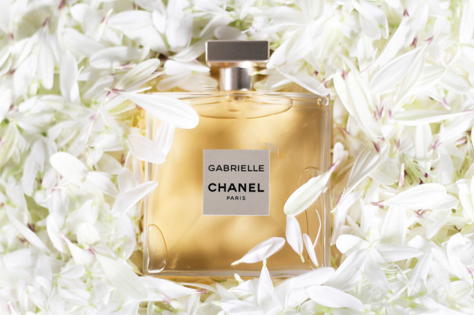 Parfimērijas ūdens Chanel Gabrielle EDP sievietēm 100 ml cena un informācija | Sieviešu smaržas | 220.lv