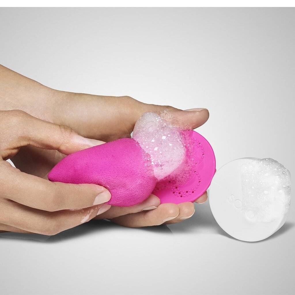 Otiņu tīrītājs BeautyBlender Cleanser Solid Lavender - Solid soap to remove dirt from sponges 28.0g цена и информация | Kosmētikas otas, sūkļi | 220.lv